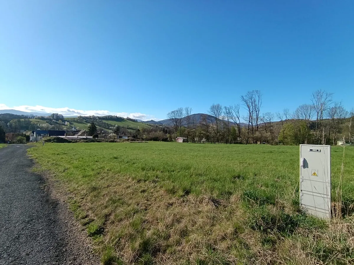 Prodej stavebního pozemku 1482 m²